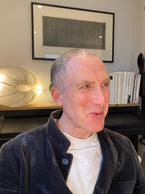 Rob%20Thomas%20Headshot