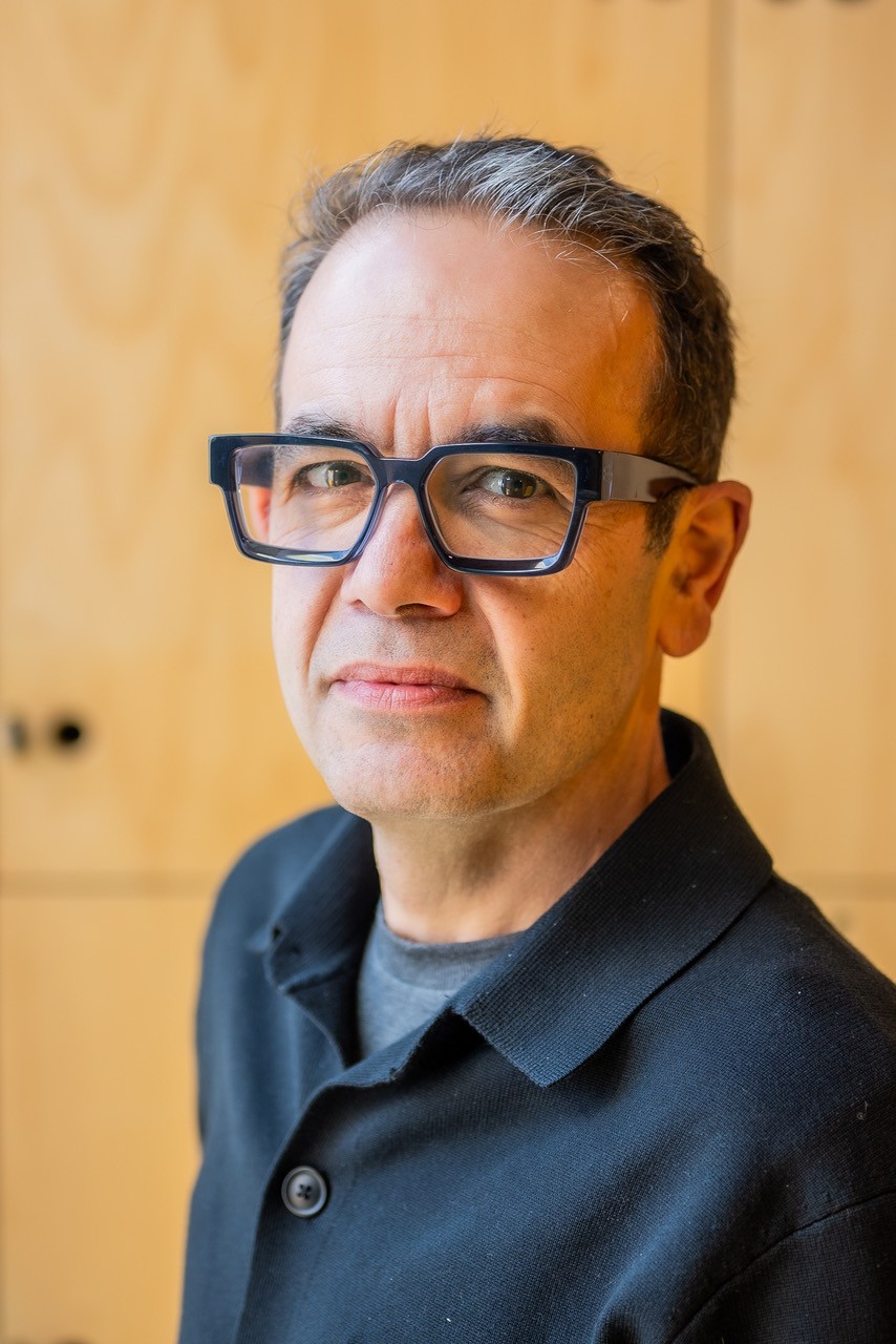 Sam%20Knowles%20Headshot